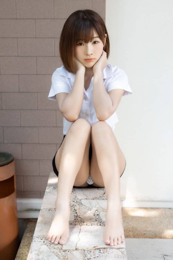 รูปโป๊สาว Yumi สาวผมสั้น หอยอูม สุดเซ็กซี่